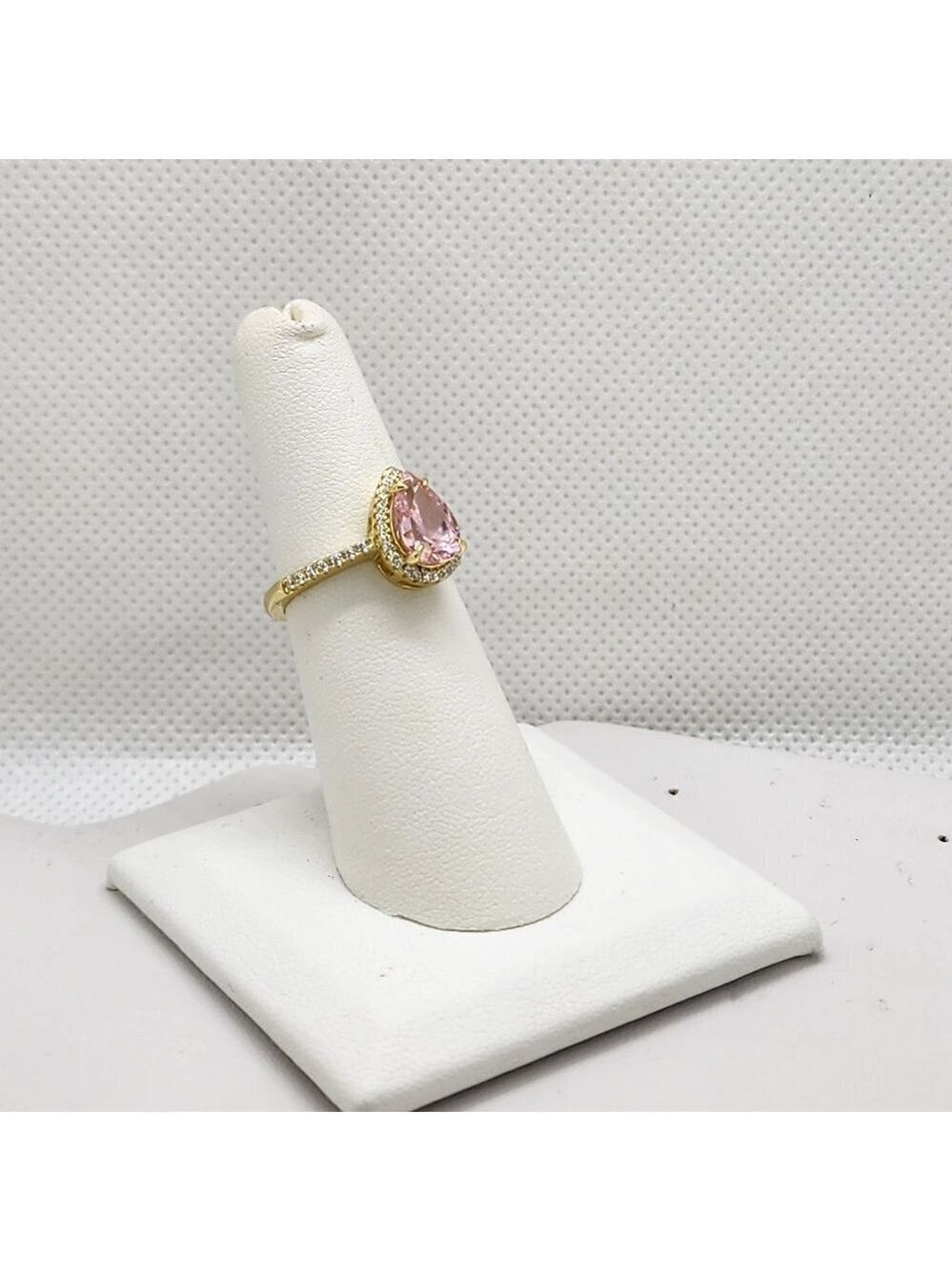 Brand New Sterling Silver 925 Pink Tear Drop Ring
